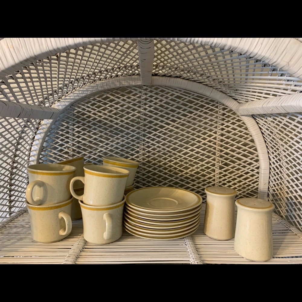 Mellow Yellow Coffee Salt and Pepper Set
